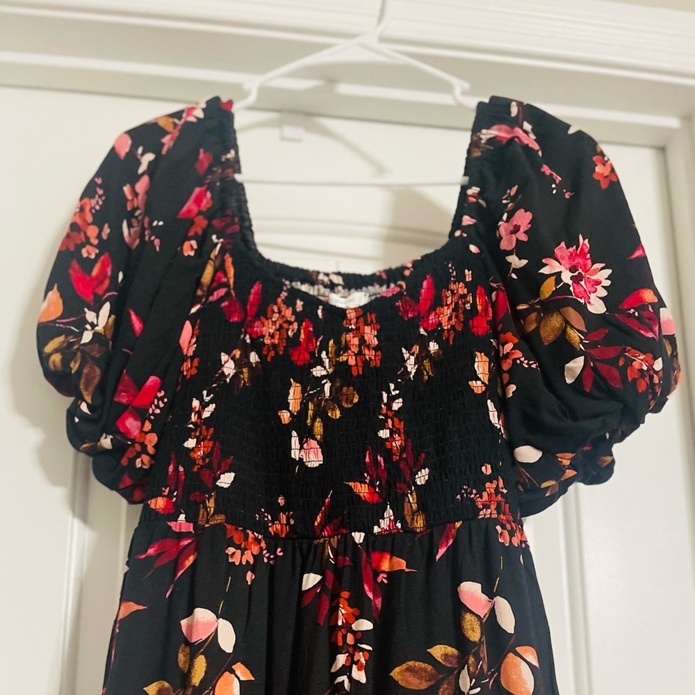 Maurices Red and Pink Smocked Maxi Dress ✨NWOT✨ - Picture 3 of 7